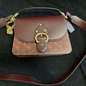 New woman’s coach purse